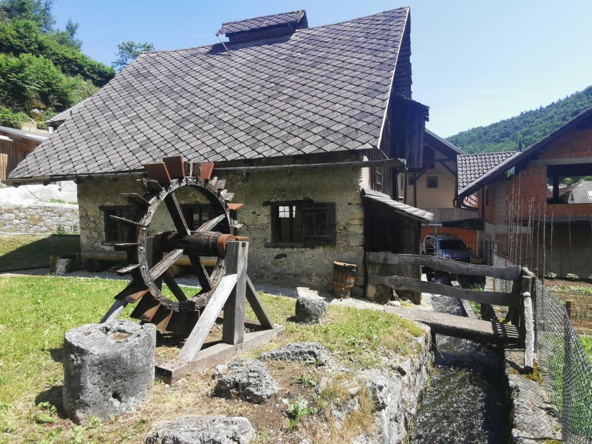 Bajta Kroparica Esterno foto